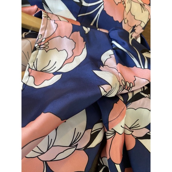 New ALEXIA ADMOR Floral Satin Wrap Dress Blue Pink Size Small Short Bell Sleeve - Picture 9 of 10